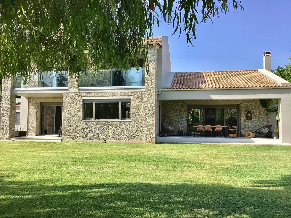 Villa Tartaya Dassia  Exterior photo